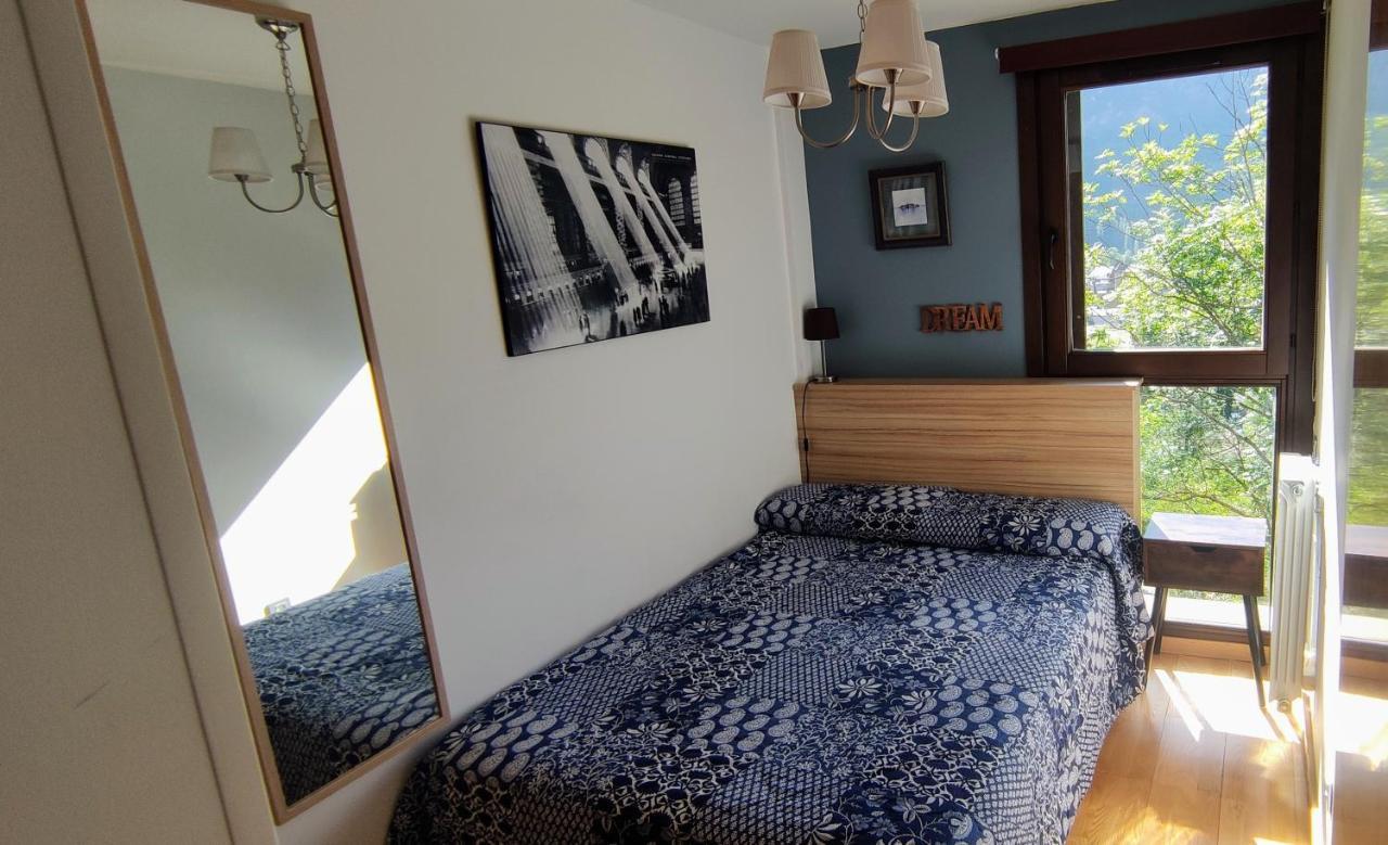 Apartament Pleta Del Mon Benasque Zewnętrze zdjęcie