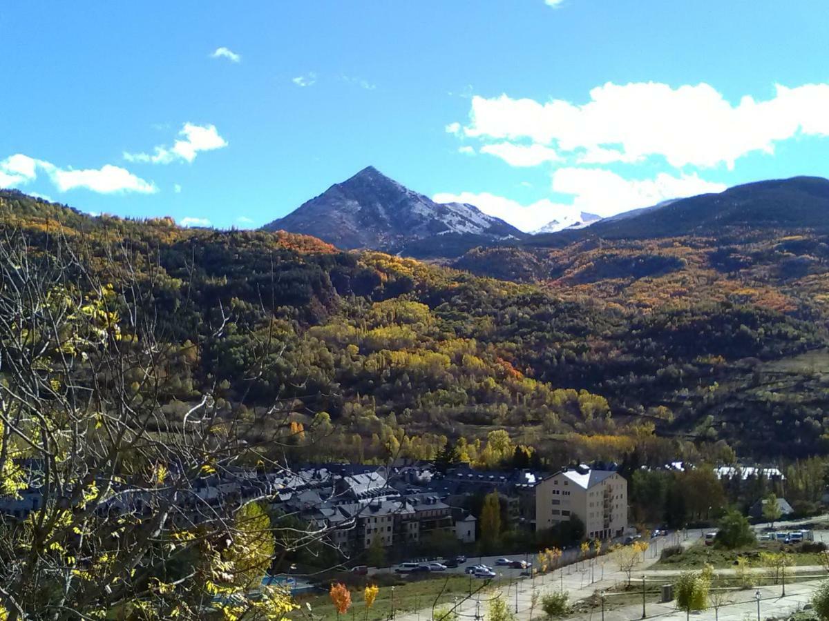 Apartament Pleta Del Mon Benasque Zewnętrze zdjęcie